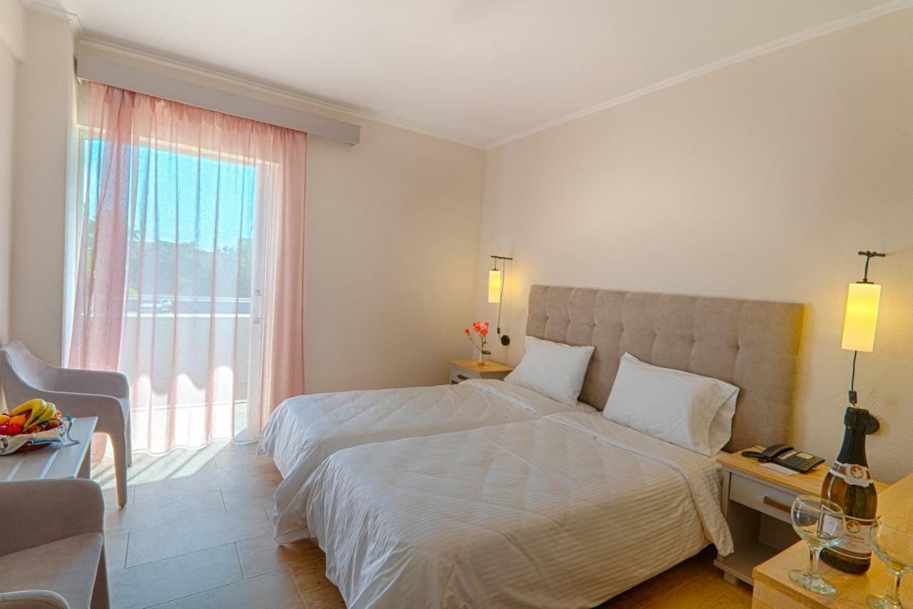 Nafsika Hotel - Adults Only Dassia  Exterior foto